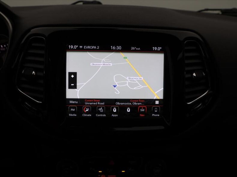 Jeep Compass - hlavní fotka
