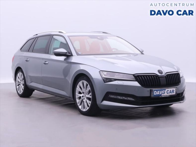 Škoda Superb - hlavní foto