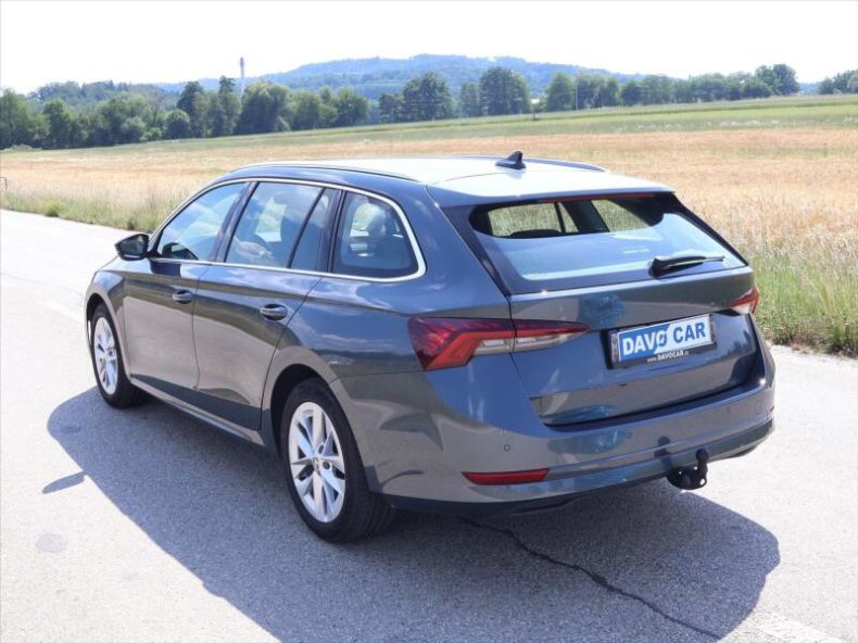 Škoda Octavia - hlavní fotka