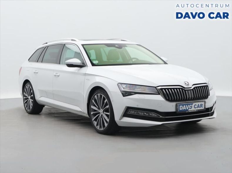 Škoda Superb - hlavní foto