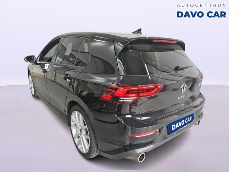 Volkswagen Golf - hlavní fotka
