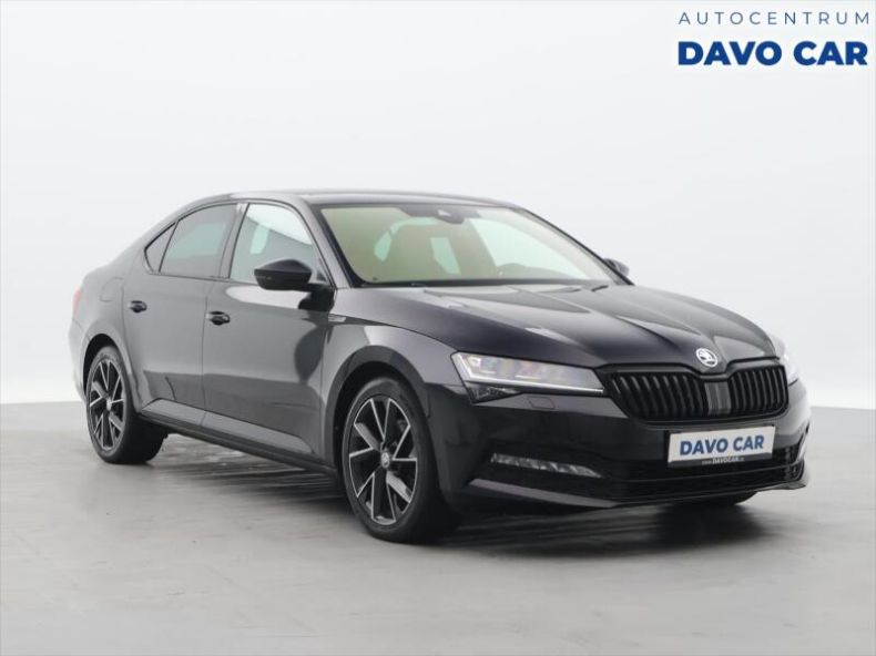 Škoda Superb - hlavní foto