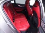 Jaguar XE - fotka číslo 15