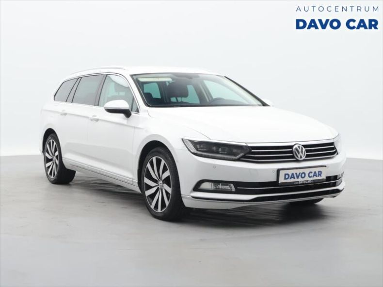 Volkswagen Passat - hlavní foto