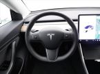 Tesla Model 3 - fotka číslo 17