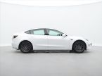 Tesla Model 3 - fotka číslo 7