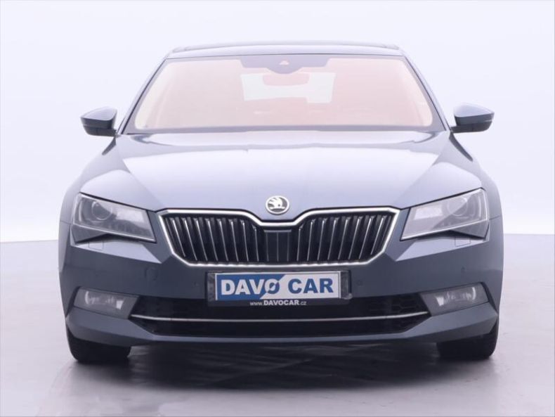 Škoda Superb - hlavní fotka