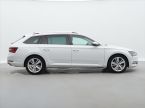 Škoda Superb - fotka číslo 7