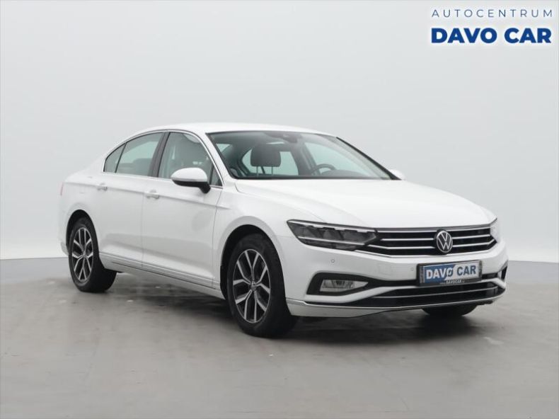 Volkswagen Passat - hlavní fotka inzerátu