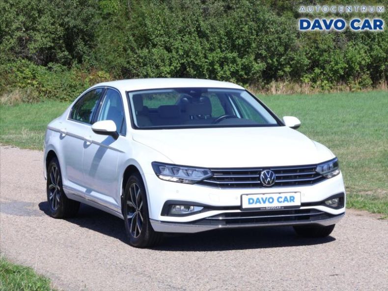 Volkswagen Passat - hlavní foto