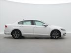 Volkswagen Passat - fotka číslo 7