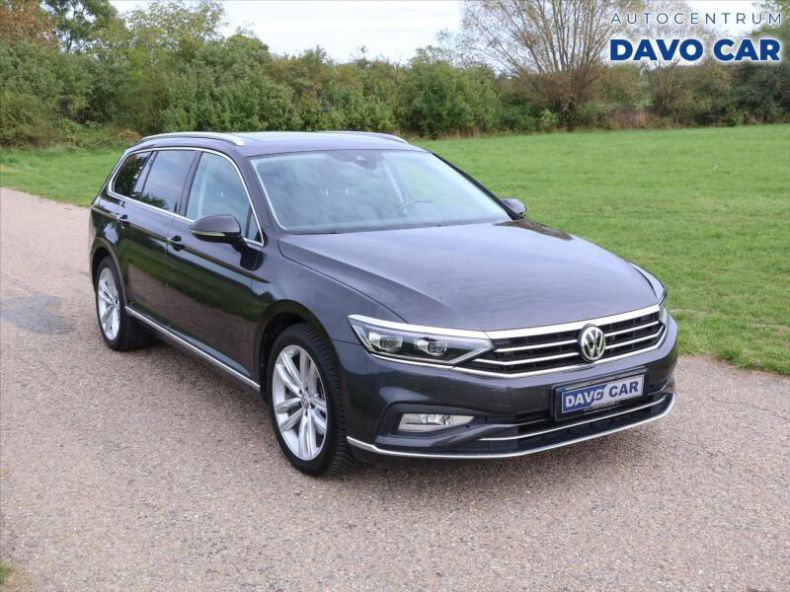 Volkswagen Passat - hlavní foto