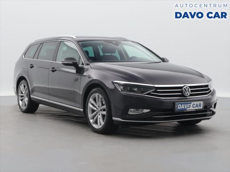 Volkswagen Passat - hlavní foto