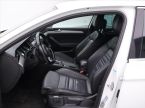 Volkswagen Passat - fotka číslo 9