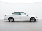 Volkswagen Passat - fotka číslo 7