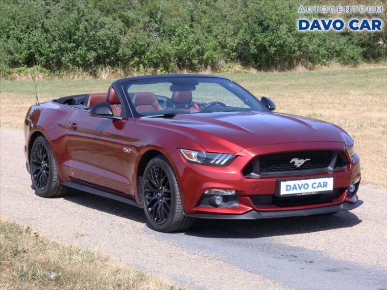 Ford Mustang - hlavní fotka inzerátu