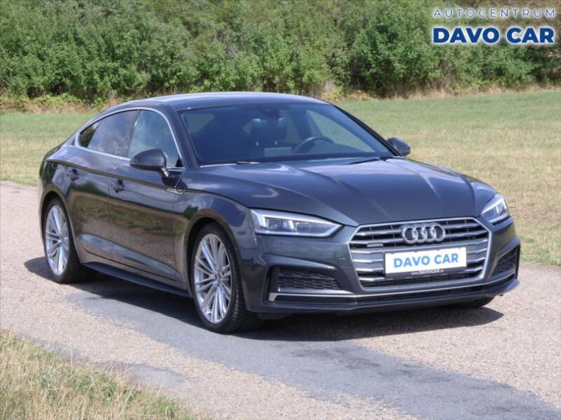 Audi A5 - hlavní foto