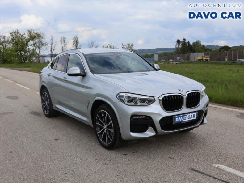 BMW X4 - hlavní foto
