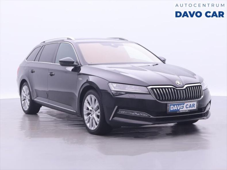 Škoda Superb - hlavní foto