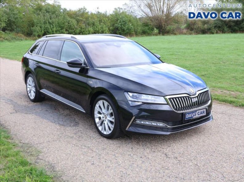 Škoda Superb - hlavní foto