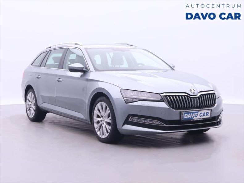 Škoda Superb - hlavní foto