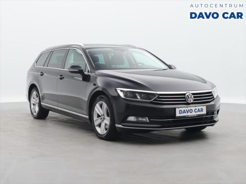 Volkswagen Passat - hlavní foto