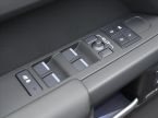 Land Rover Defender - fotka číslo 16