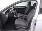 Volkswagen Passat - fotka číslo 10