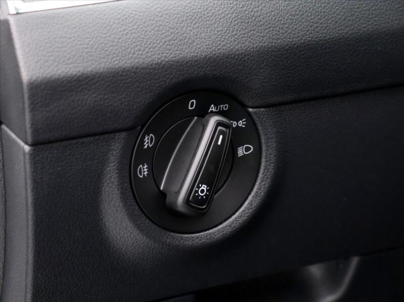 Škoda Octavia - hlavní fotka