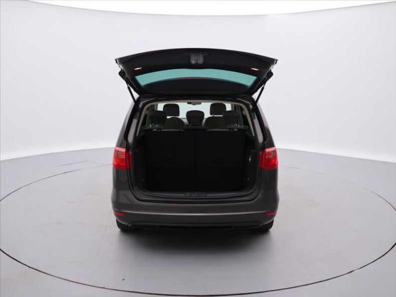 Seat Alhambra - hlavní fotka