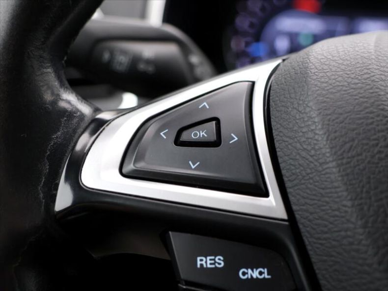 Ford S-MAX - hlavní fotka