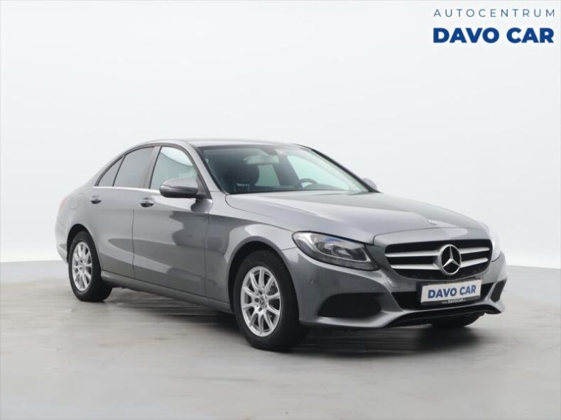 Mercedes Třída C - hlavní foto