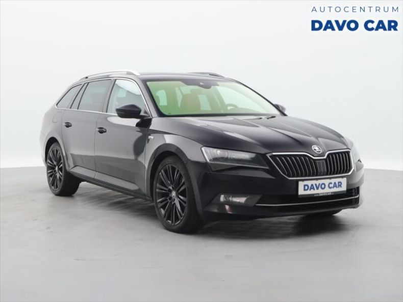 Škoda Superb - hlavní foto