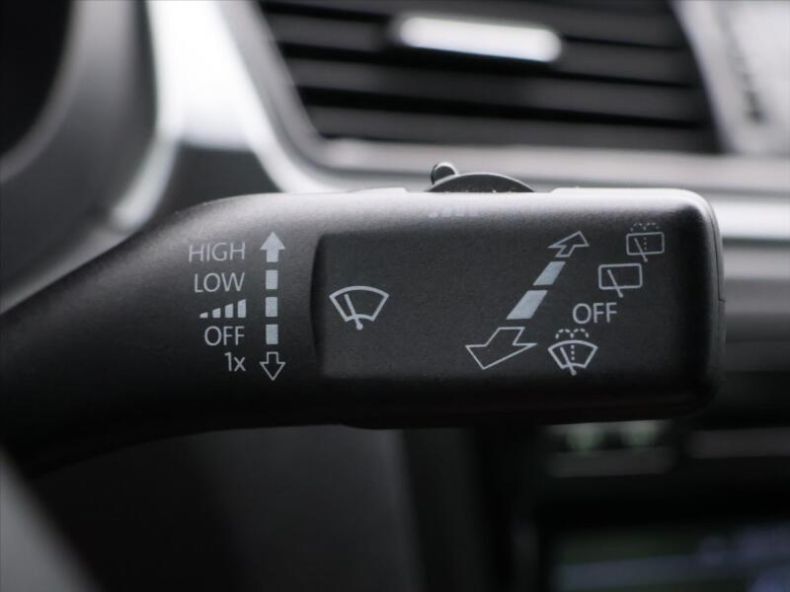 Škoda Rapid - hlavní fotka