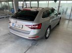 Škoda Superb - fotka číslo 2