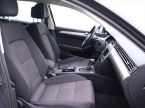 Volkswagen Passat - fotka číslo 11