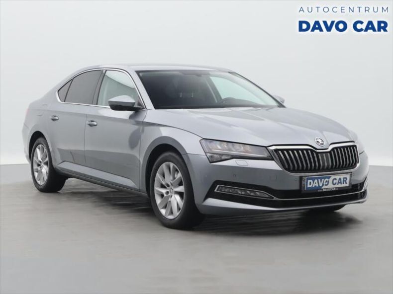Škoda Superb - hlavní foto