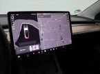 Tesla Model 3 - fotka číslo 19