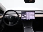 Tesla Model 3 - fotka číslo 21