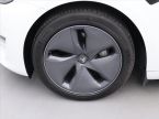 Tesla Model 3 - fotka číslo 22
