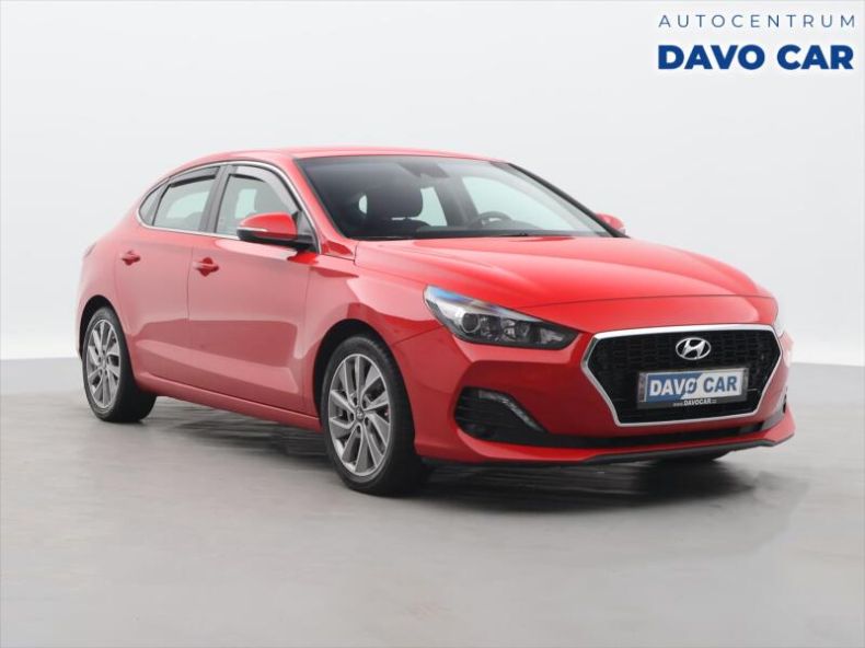 Hyundai i30 - hlavní foto