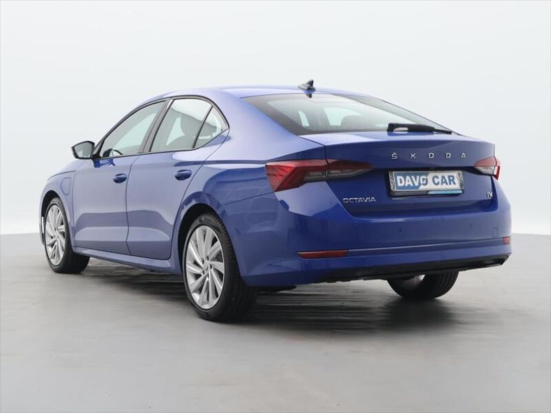 Škoda Octavia - hlavní fotka