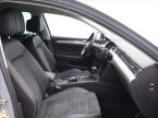 Volkswagen Passat - fotka číslo 11