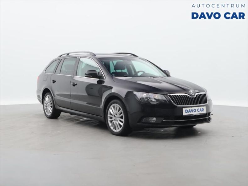 Škoda Superb - hlavní foto