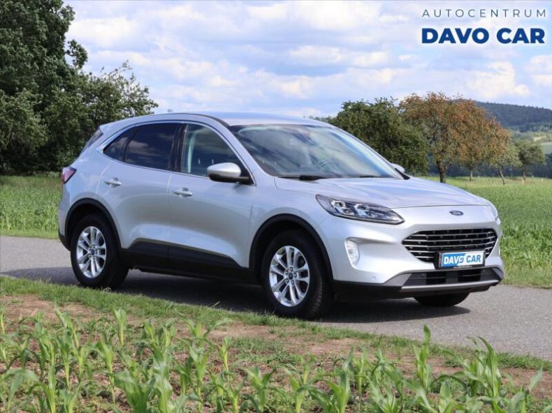 Ford Kuga - hlavní foto
