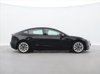 Tesla Model 3 - fotka číslo 7