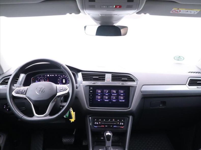 Volkswagen Tiguan - hlavní fotka