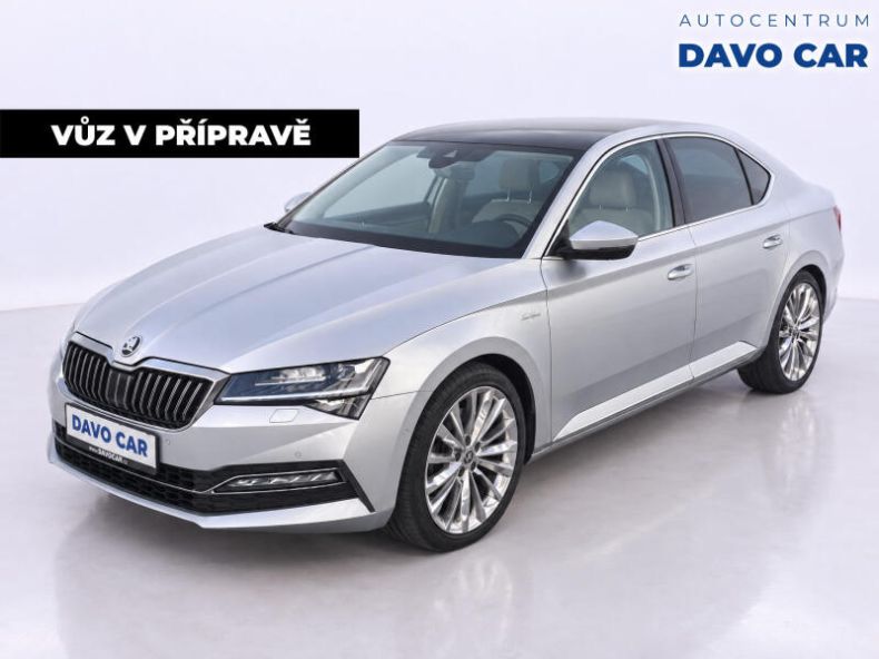 Škoda Superb - hlavní foto