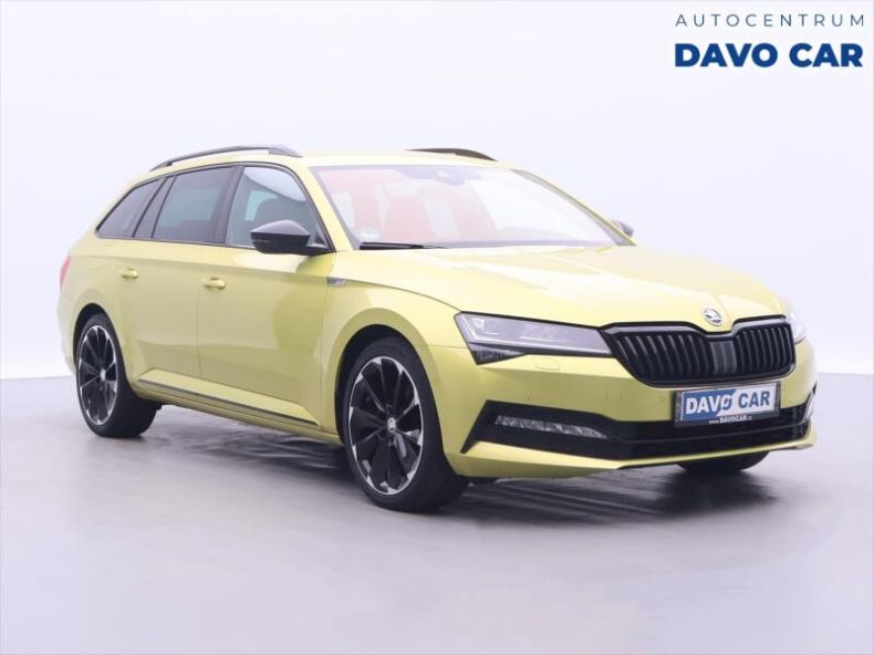 Škoda Superb - hlavní foto