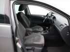Volkswagen Golf - fotka číslo 11